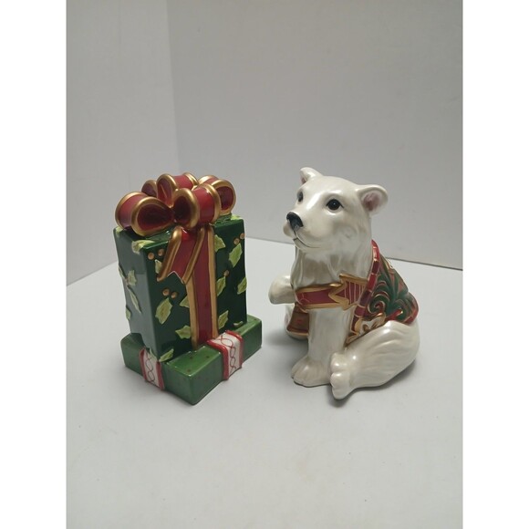 Fitz Floyd Christmas Tidings Salt and Pepper Shakers 2004 Collectible - Picture 1 of 4